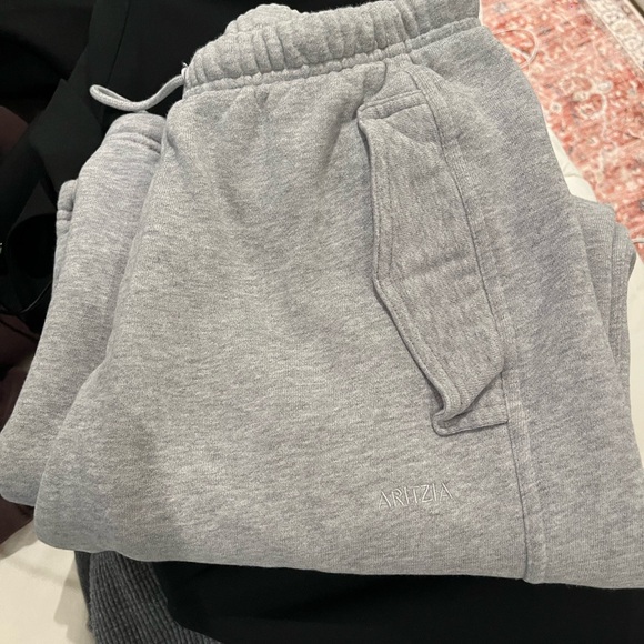 Mega Fit Small Cargo Sweats - Picture 6 of 6